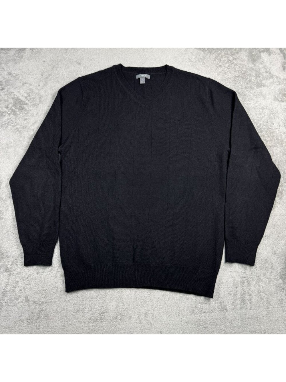 Apt 9 Mens Large 100% Cashmere Sweater Soft Black V-Neck Long Sleeve Preppy